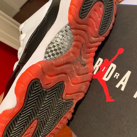 Jordan 11 - Picture 4 of 4